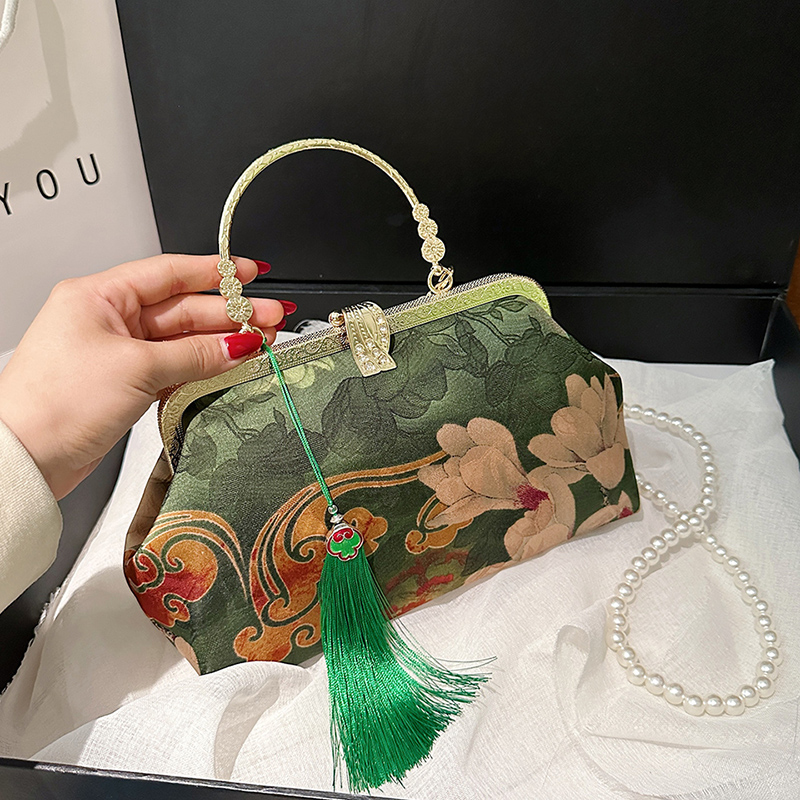 Stylish Embroidered Shoulder B - Embroidery Ideas For Bags 리뷰 및 가격