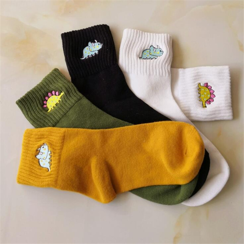 Cute Women Embroidery Dinosaur - Embroidery On Socks 리뷰 및 가격