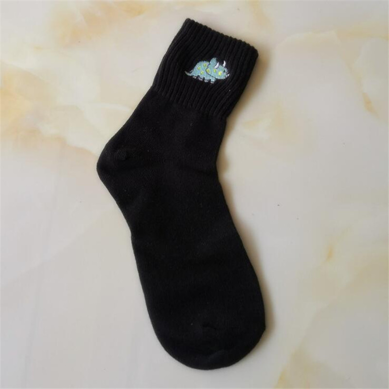Cute Women Embroidery Dinosaur - Embroidery On Socks 리뷰 및 가격