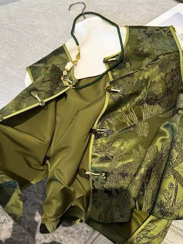 plus Size 300 Pou een Floral E - Embroidery Vest 리뷰 및 가격