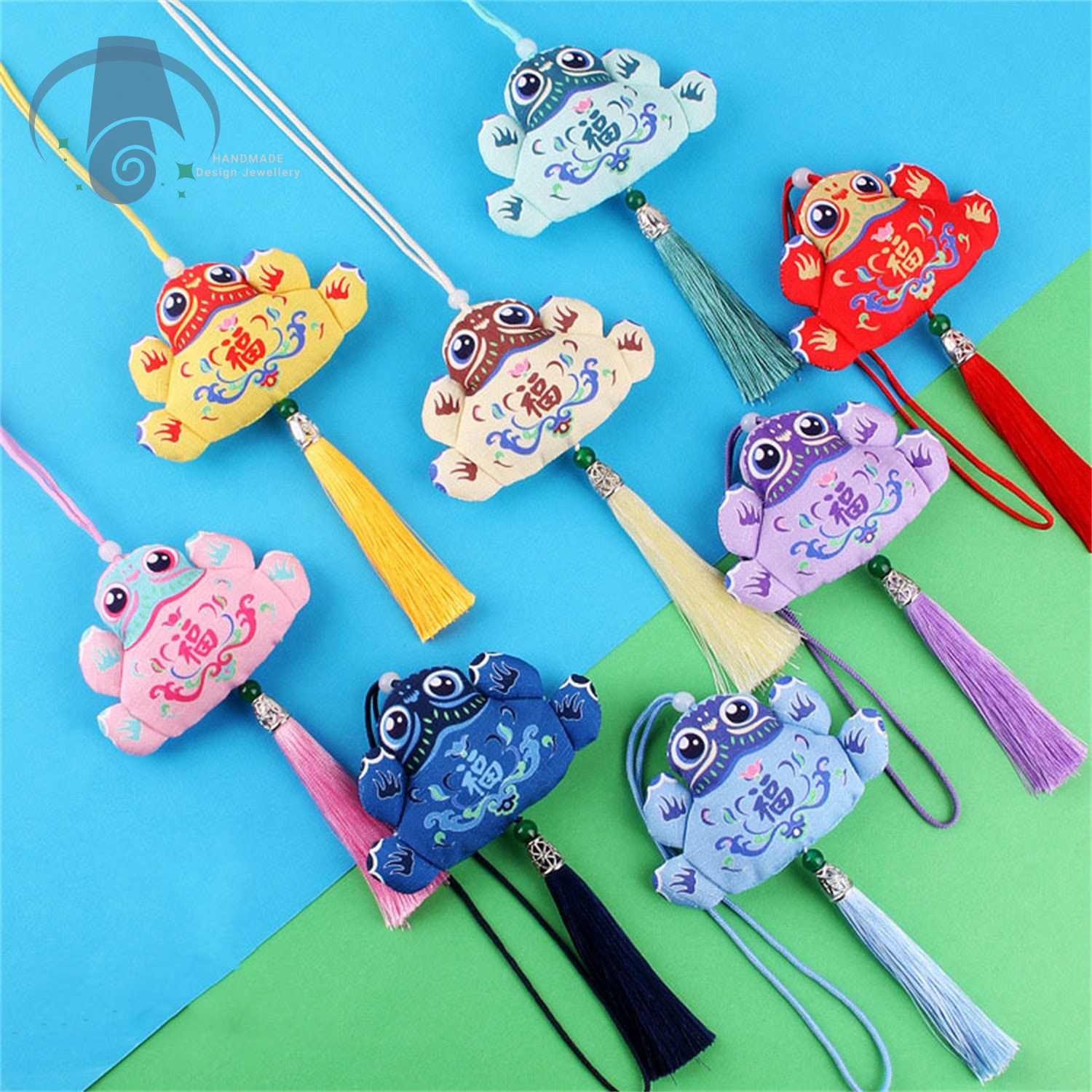 Sachet Pendant Golden Toad Des - Embroidery Alphabet Designs 리뷰 및 가격