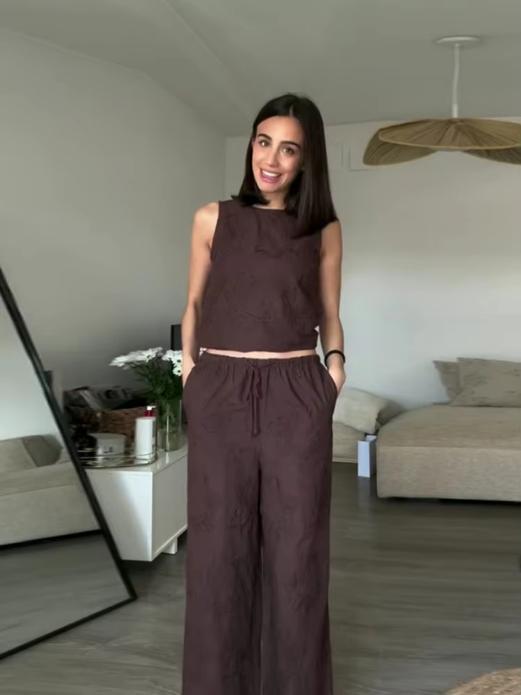 HH Women Solid Embroidery Pant - Embroidery Vest 리뷰 및 가격