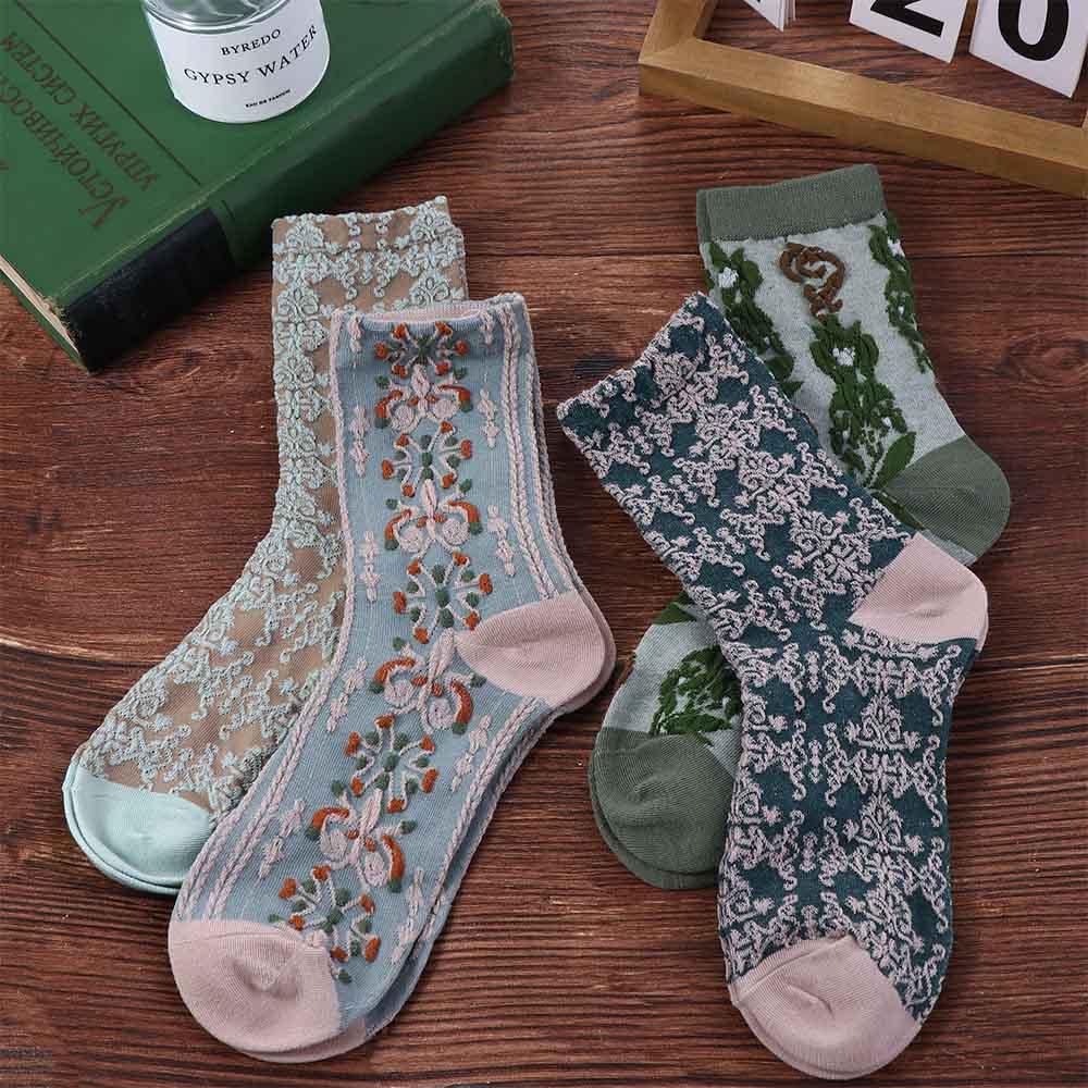 Autumn Retro Embroidery Haraju - Embroidery On Socks 리뷰 및 가격